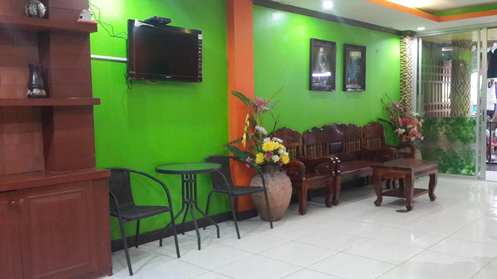 Silla Patong Hostel Zewnętrze zdjęcie